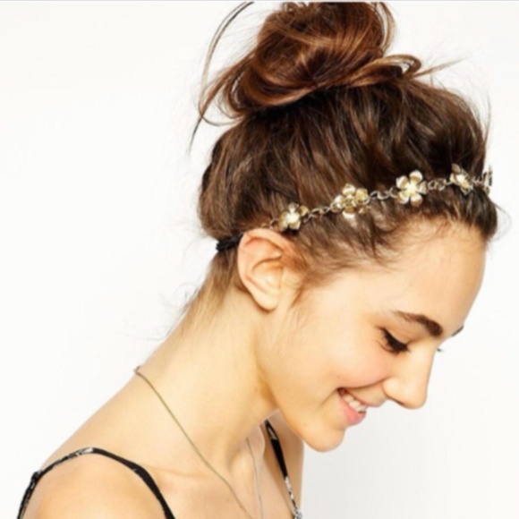 Gold Flowers Pearl Center Black Elastic Headband - Picture 1 of 5